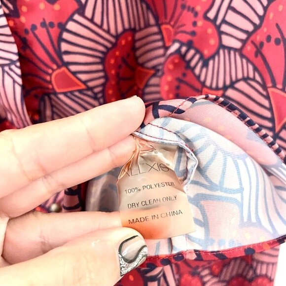 Alexis Nicolette Blooming Batwing-Sleeve Blouse Red Size M - Picture 5 of 9